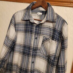 Defrost Canadian Brand Plaid Shacket Size P/S — Flannel Style